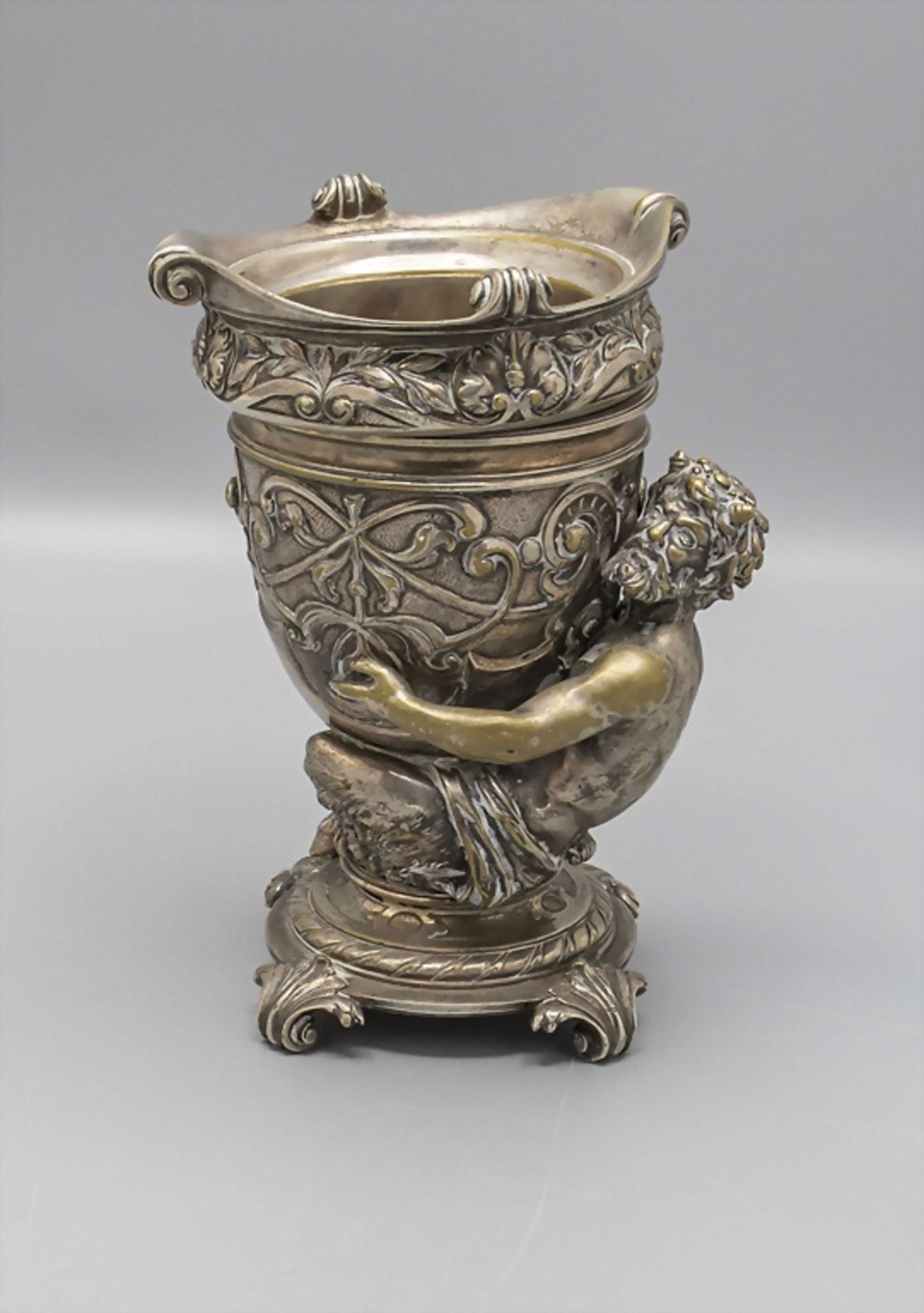 Bronze Ziergefäß mit Faun / A decorative bronze vase with a faun, Frankreich, um 1880
