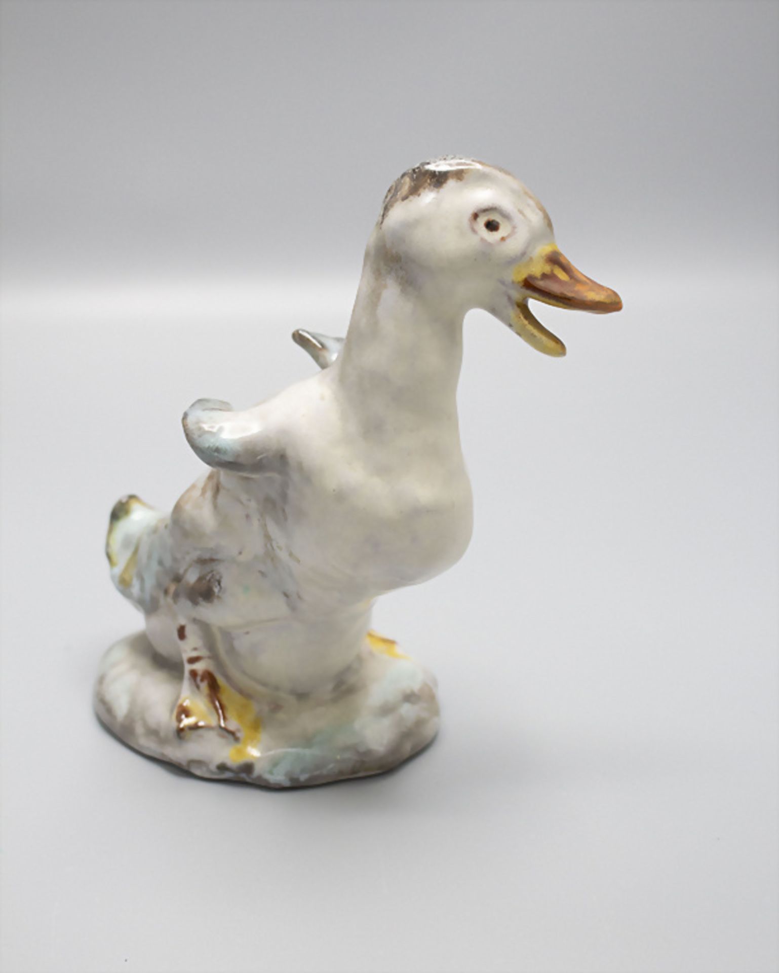 Skulptur 'Entenküken' / A ceramic sculpture of a duckling, Lilly Hummel-König für Karlsruher ... - Bild 2 aus 4