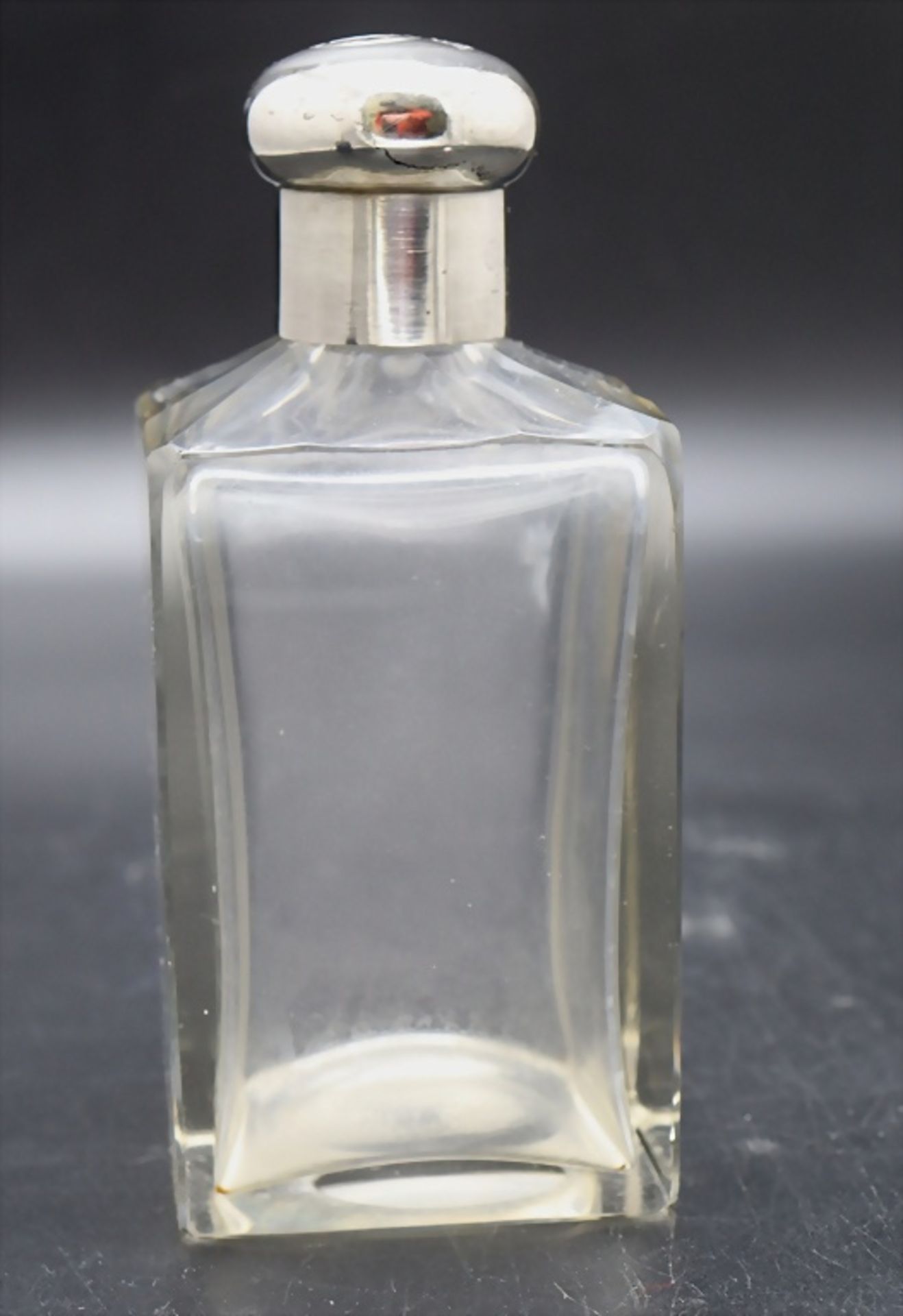 Likörflasche mit Silbermontur / A liquer bottle with silver mount, Wien, Anfang 20. Jh. - Image 3 of 7