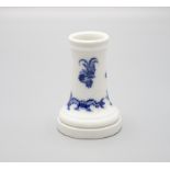 Kerzenleuchter 'Reicher Drache' / A candleholder with 'Rich Dragon' decor, Meissen, Mitte 19. Jh.