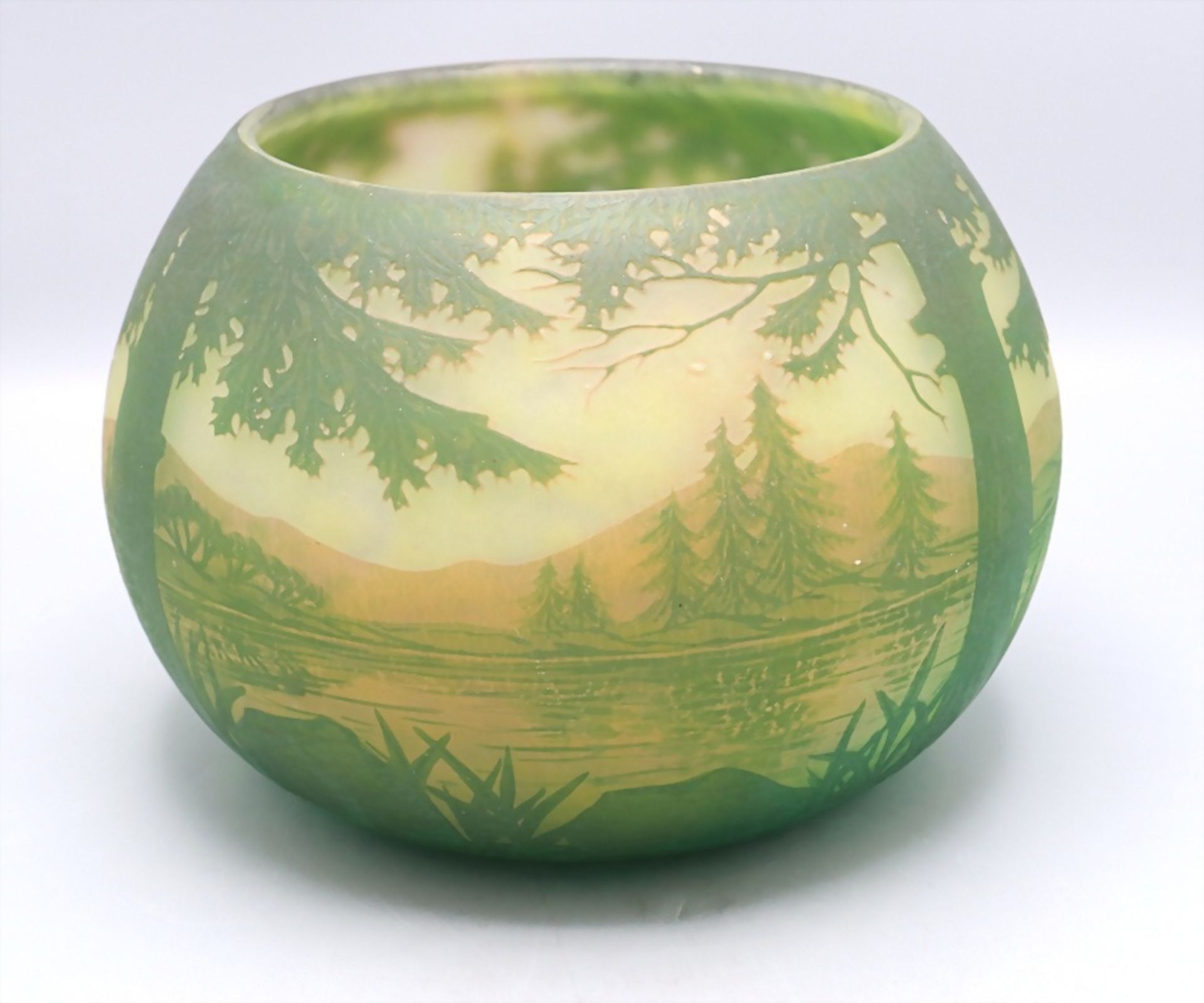 Jugendstil Glaszierschale mit Seenlandschaft / An Art Nouveau glass bowl with lake landscape, ... - Bild 3 aus 8