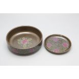 Jugendstil Schale und Untersetzer mit Rosen / An Art Nouveau ceramic bowl and coaster with ...