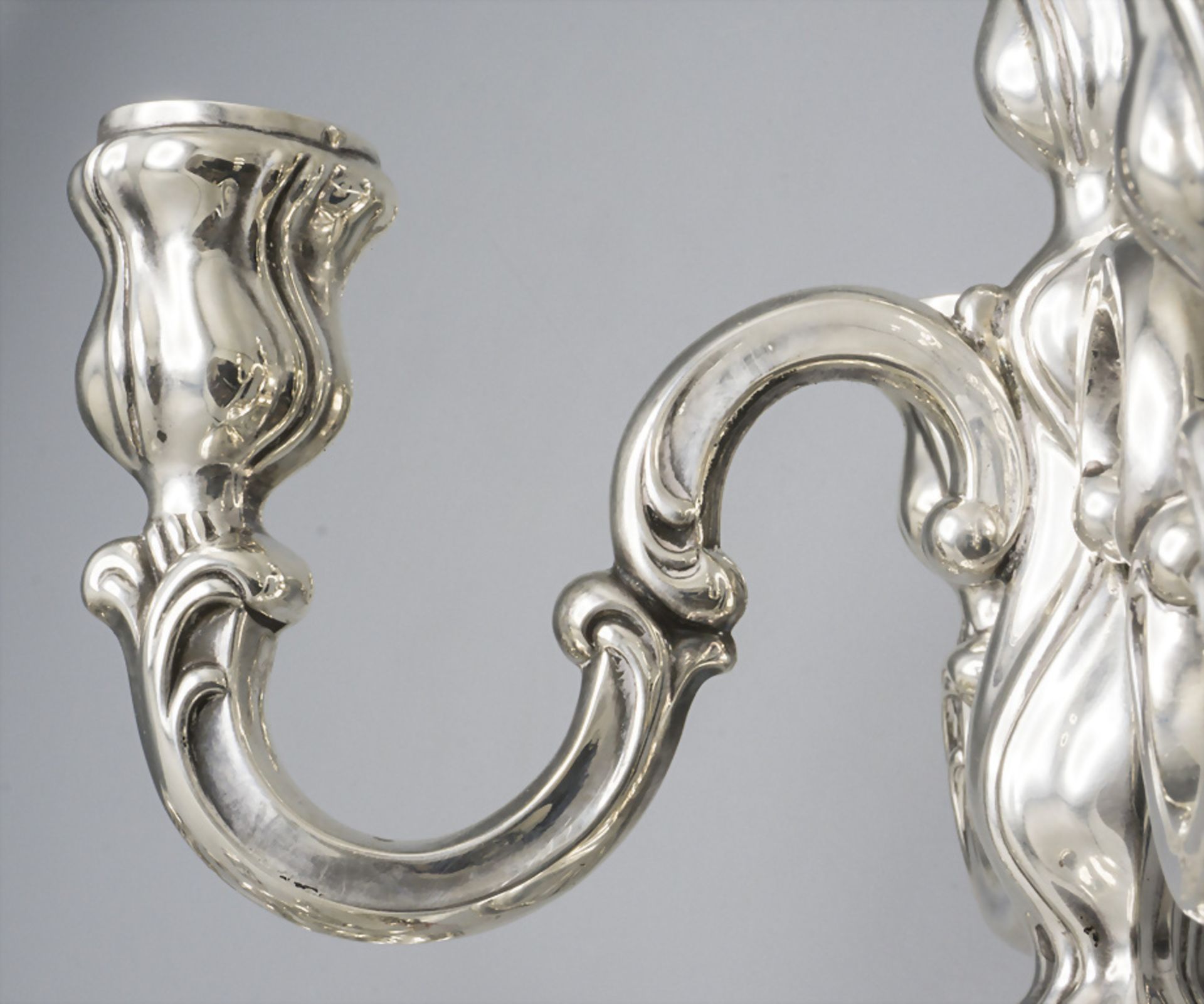 Paar 5-flammige Tafelleuchter / A pair of 5 branch candelabra, Emil Hermann, Waldstetten, um 1930 - Image 4 of 5