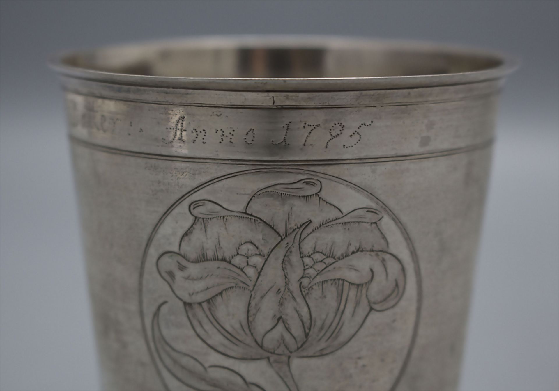 Becher / A silver beaker, Iver Larsen, Assens, um 1725 - Bild 7 aus 9