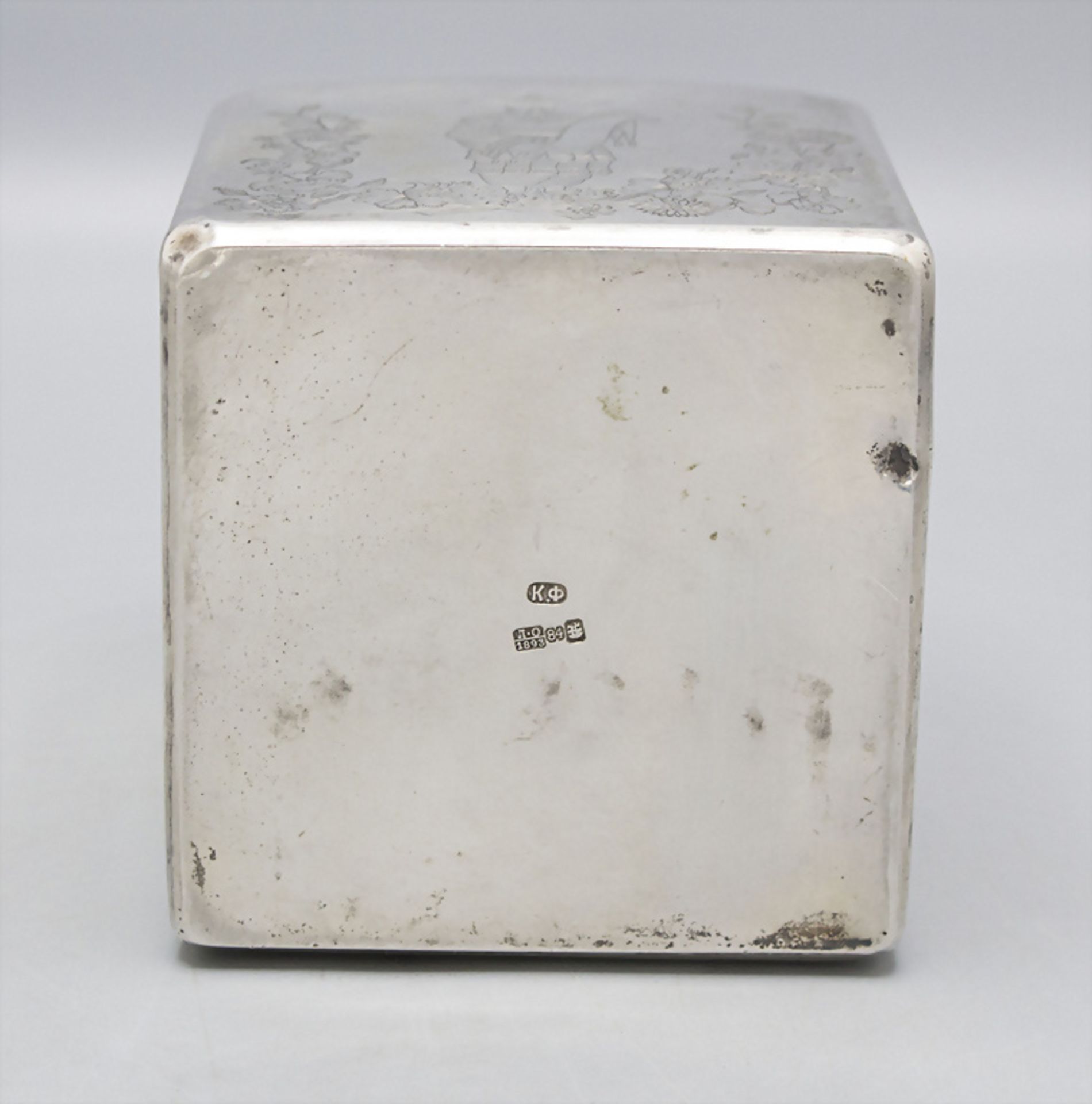 Teadose / A silver tea caddy, Peter Carl Fabergé, Moskau / Moscow, um 1893 - Image 5 of 9