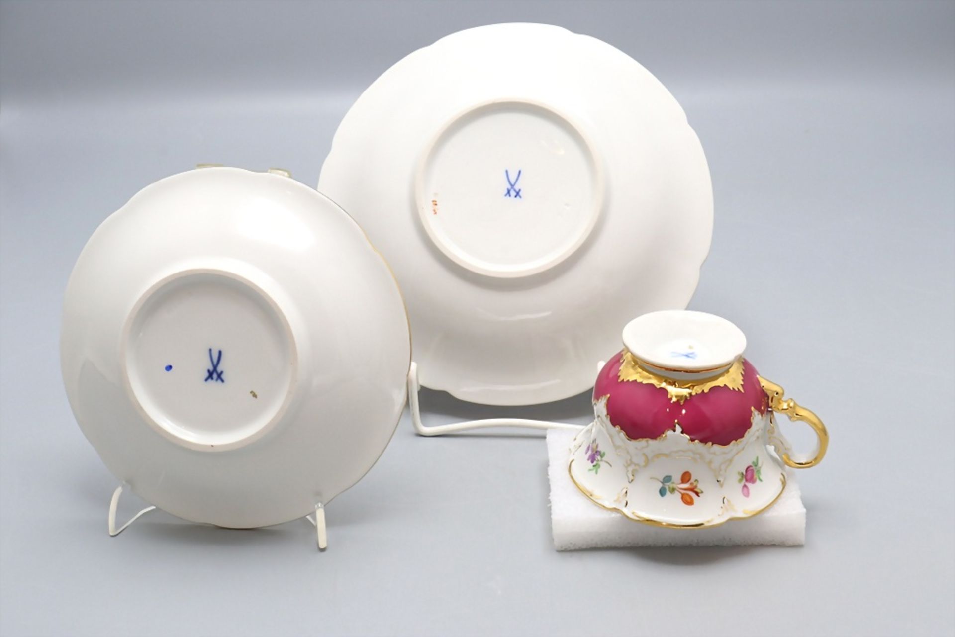 Mokkagedeck / A mocha place setting, Meissen, nach 1934 - Bild 3 aus 4