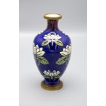 Jugendstil Vase mit Seerosen und Bronzemontur / An Art Nouveau faience vase with water lilies ...