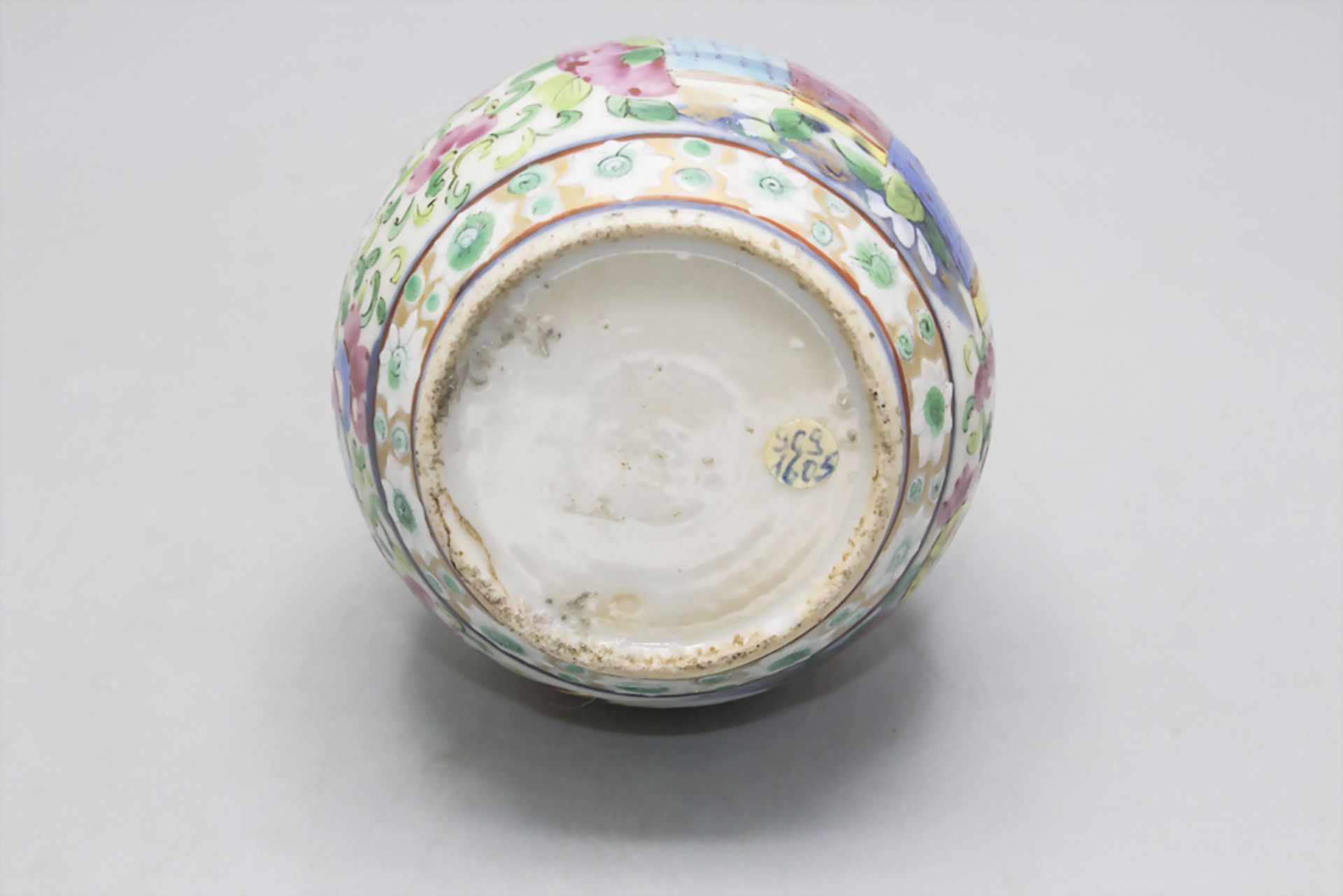 Enghalsvase / A vase, China, Qing-Dynastie (1644-1911) - Image 6 of 7
