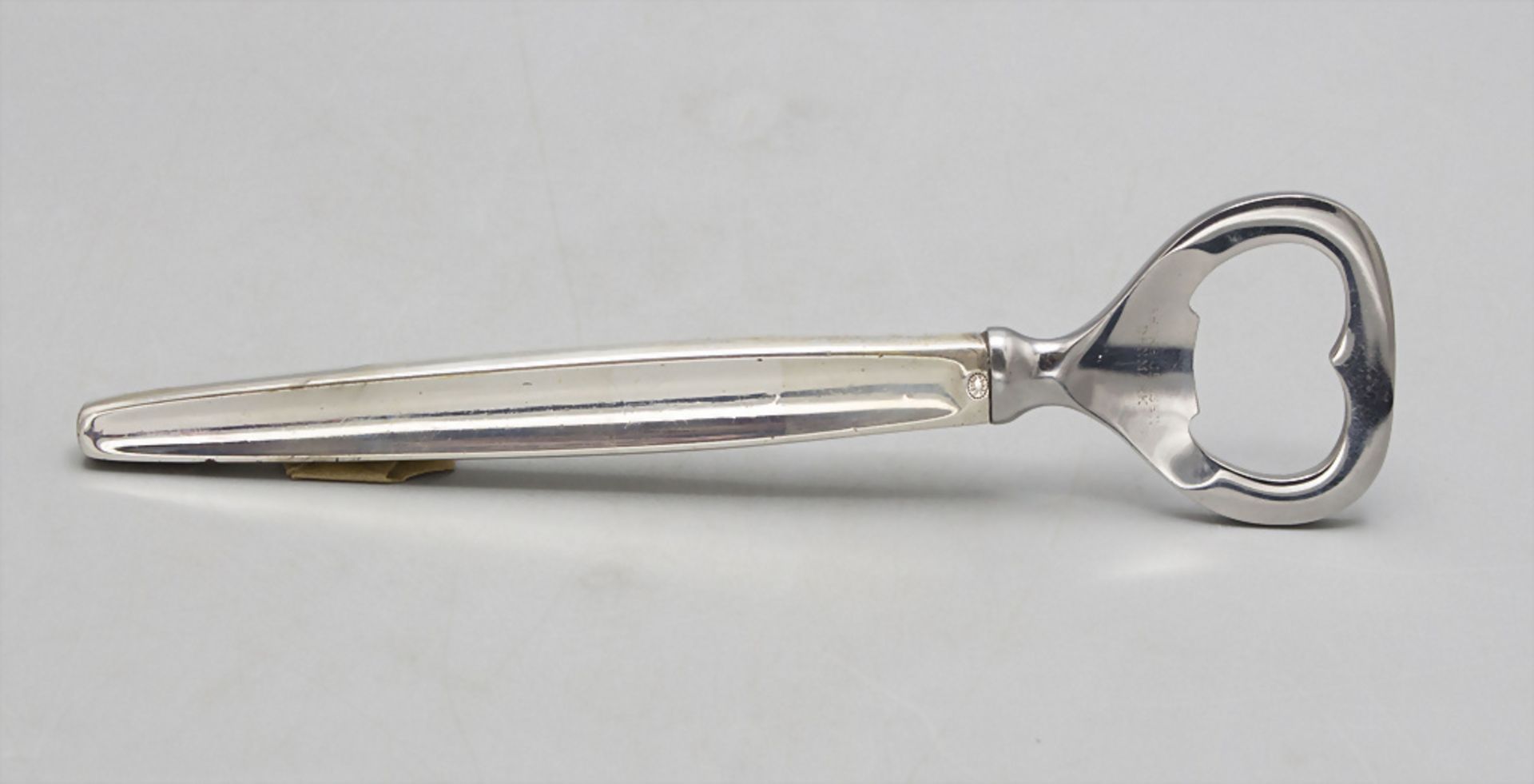 Flaschenöffner 'Cypress' / A bottle opener 'Cypress', Georg Jensen, Kopenhagen, nach 1953 - Image 2 of 4