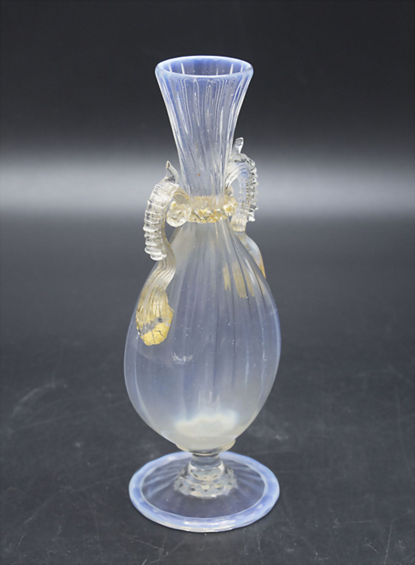 Henkelvase / A vase with handles, Murano, 18./19. Jh. - Bild 2 aus 3