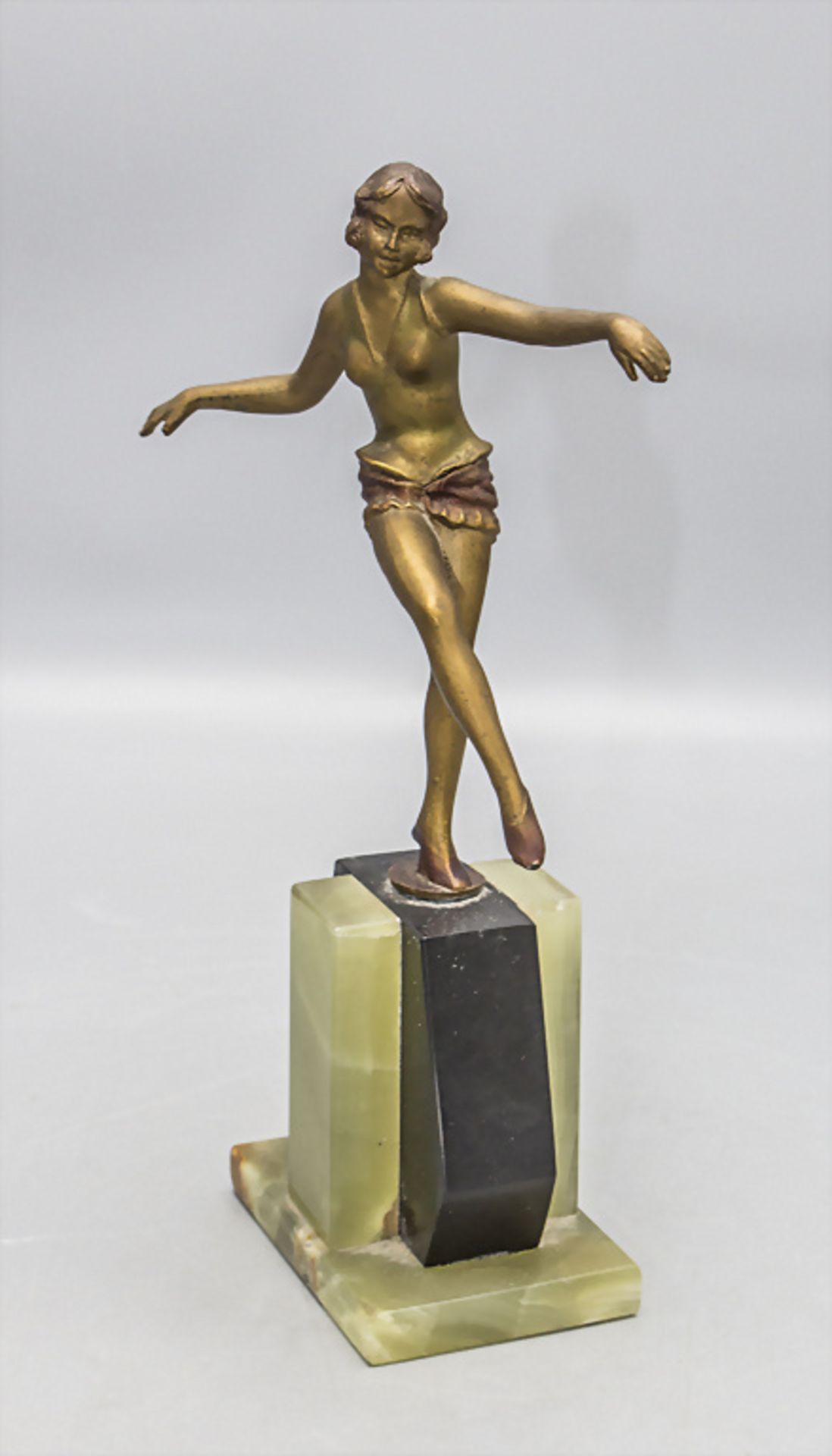 Art Déco Tänzerin / An Art Deco dancer, wohl Josef Lorenzl (1892-1950), um 1925