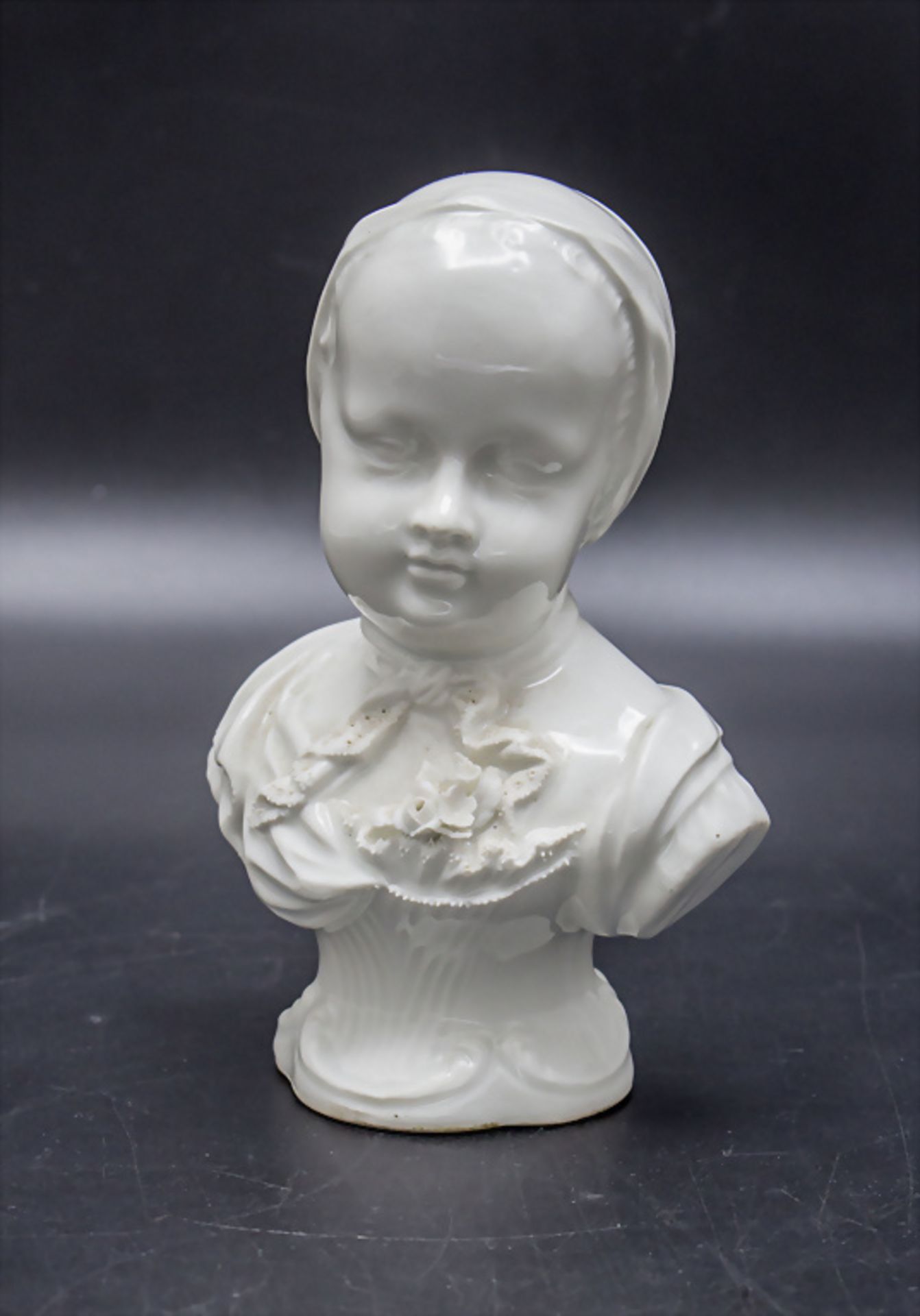 Büste der Prinzessin Marie Zéphirine de Bourbon / A bust of the princess of Bourbon, J.J. ... - Bild 2 aus 6