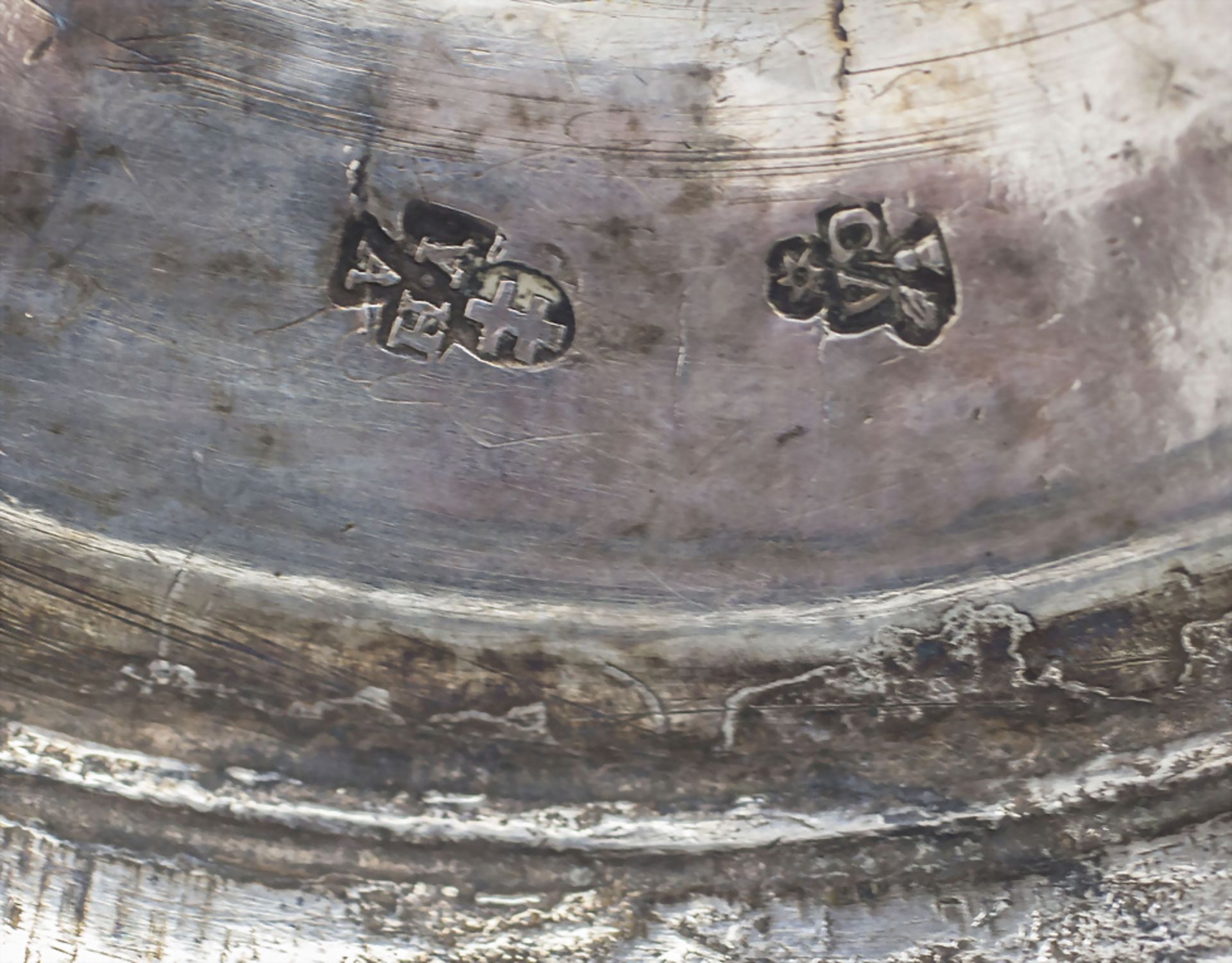 Paar Barock Kerzenleuchter / A pair of Louis XV silver candlesticks / Paire de Louis XV ... - Image 7 of 7