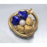 Goldbrosche / An 18 ct gold brooch, um 1900