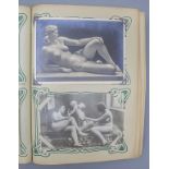 Postkartenalbum mit erotischen Postkarten / A postcard album with erotic postcards, ab 1900