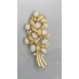 Goldbrosche mit Opalen und Diamanten / An 18 ct gold brooch with opal and diamonds