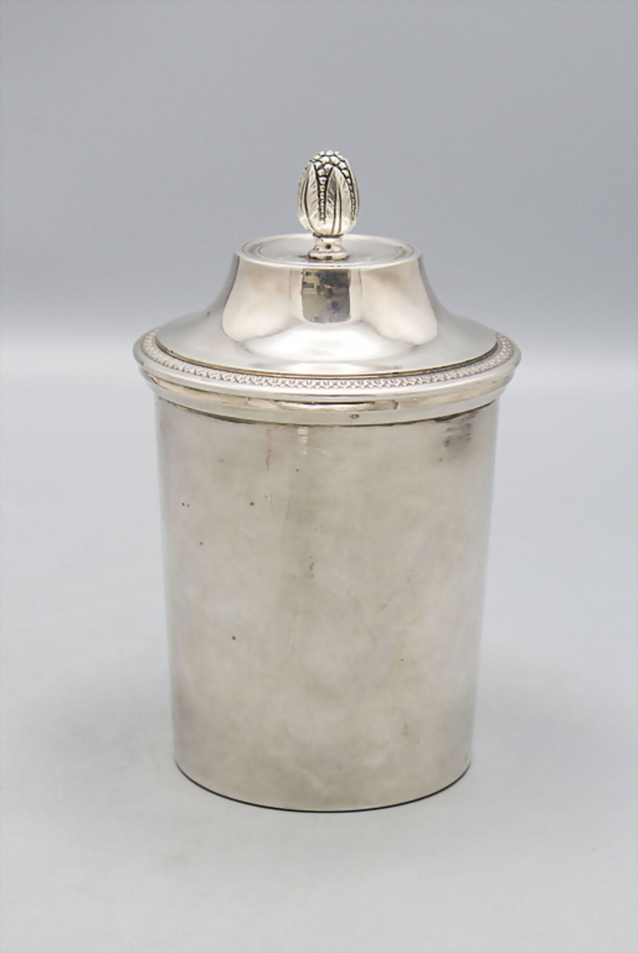 Deckelgefäß für heiße Milch / Laitière en argent massif / A silver lidded pot for hot milk ... - Bild 3 aus 8