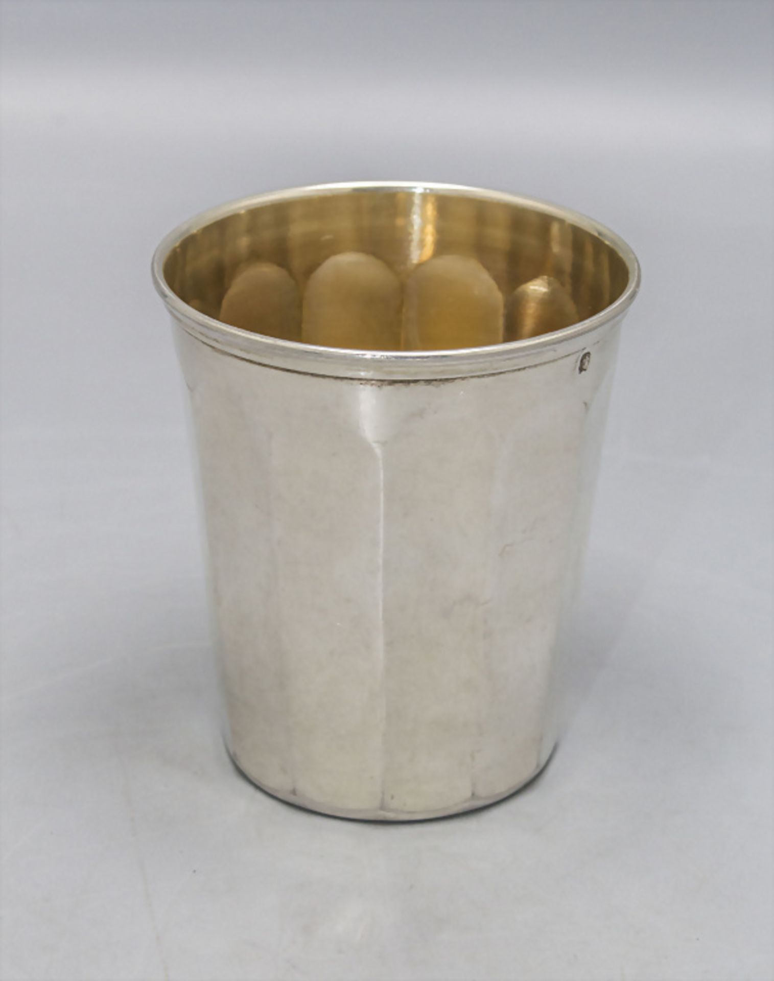 Art Déco Becher / An Art Deco silver beaker, Paris, um 1930