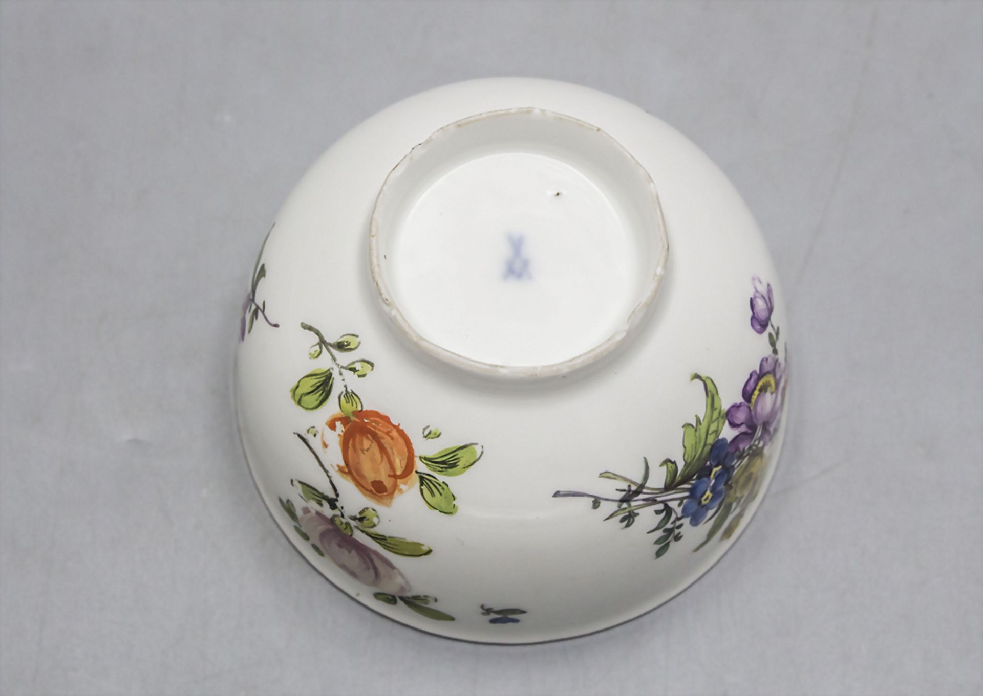 Koppchen mit Blumenmalerei / A coupling with flowers, Meissen, um 1740 - Bild 5 aus 5