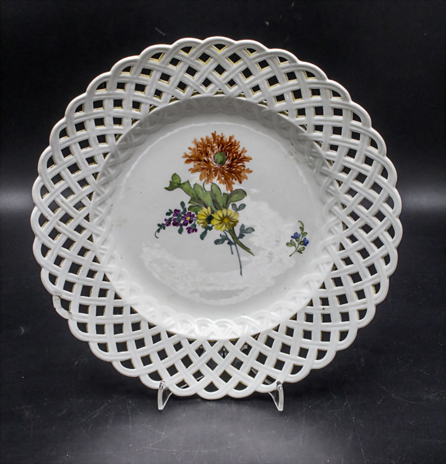 5 Teller mit durchbrochenem Flechtrand / 5 openwork plates with flowers, Meissen, ... - Image 5 of 7