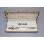 Art Déco Brieföffner u. Petschaft 'Kewpie Doll' / A rare Art Deco letter opener and seal with ...