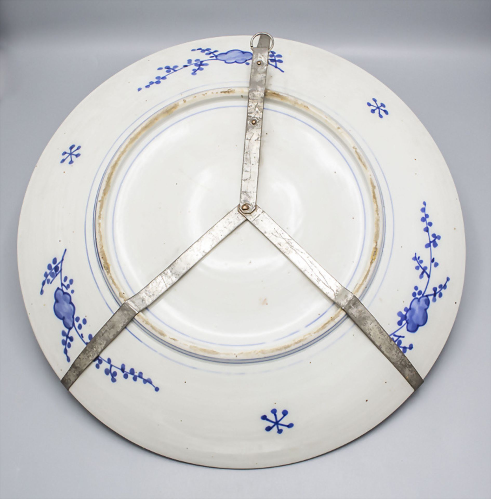 Großer Teller / A large plate, wohl China 18. Jh. - Image 4 of 4