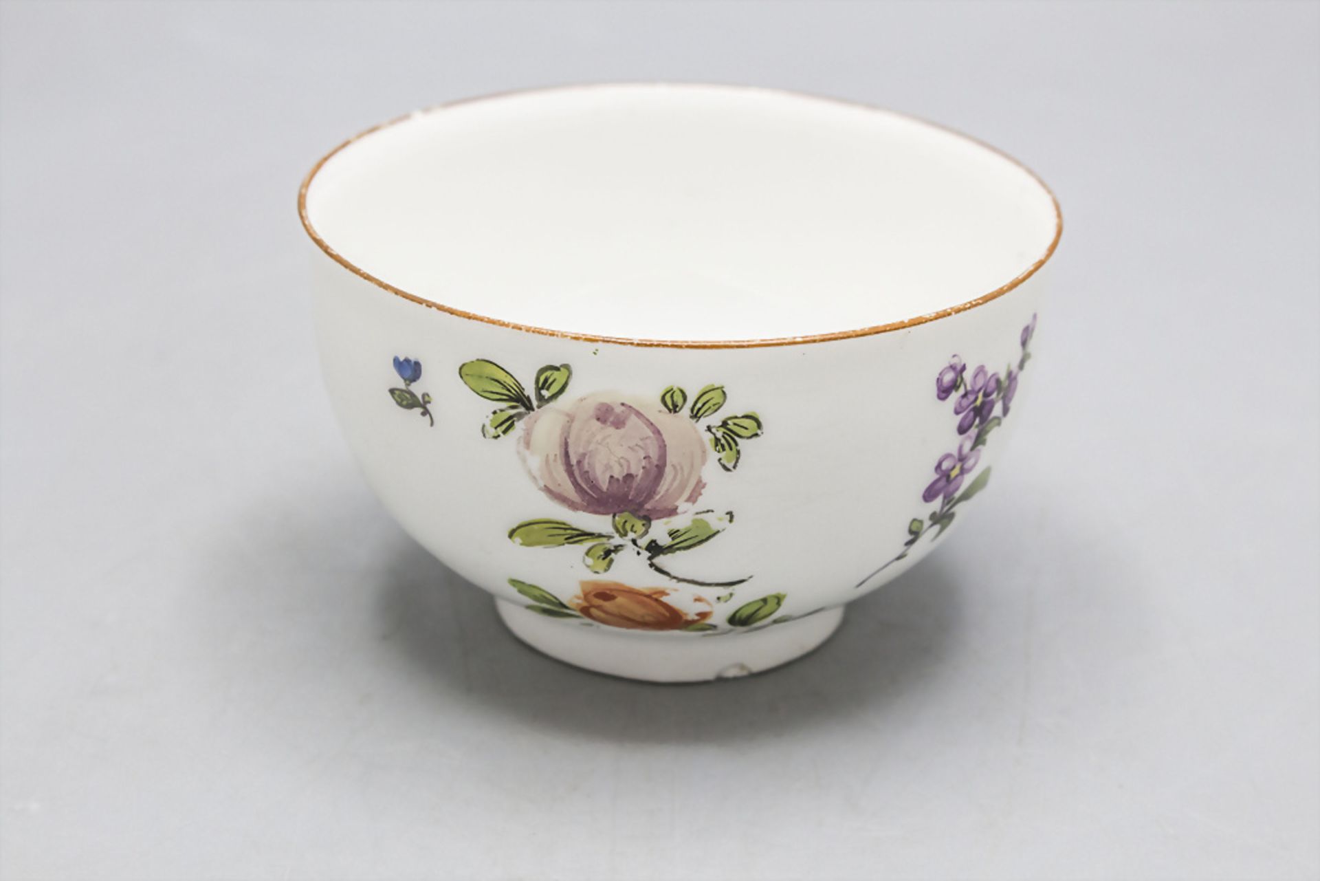 Koppchen mit Blumenmalerei / A coupling with flowers, Meissen, um 1740 - Image 2 of 5