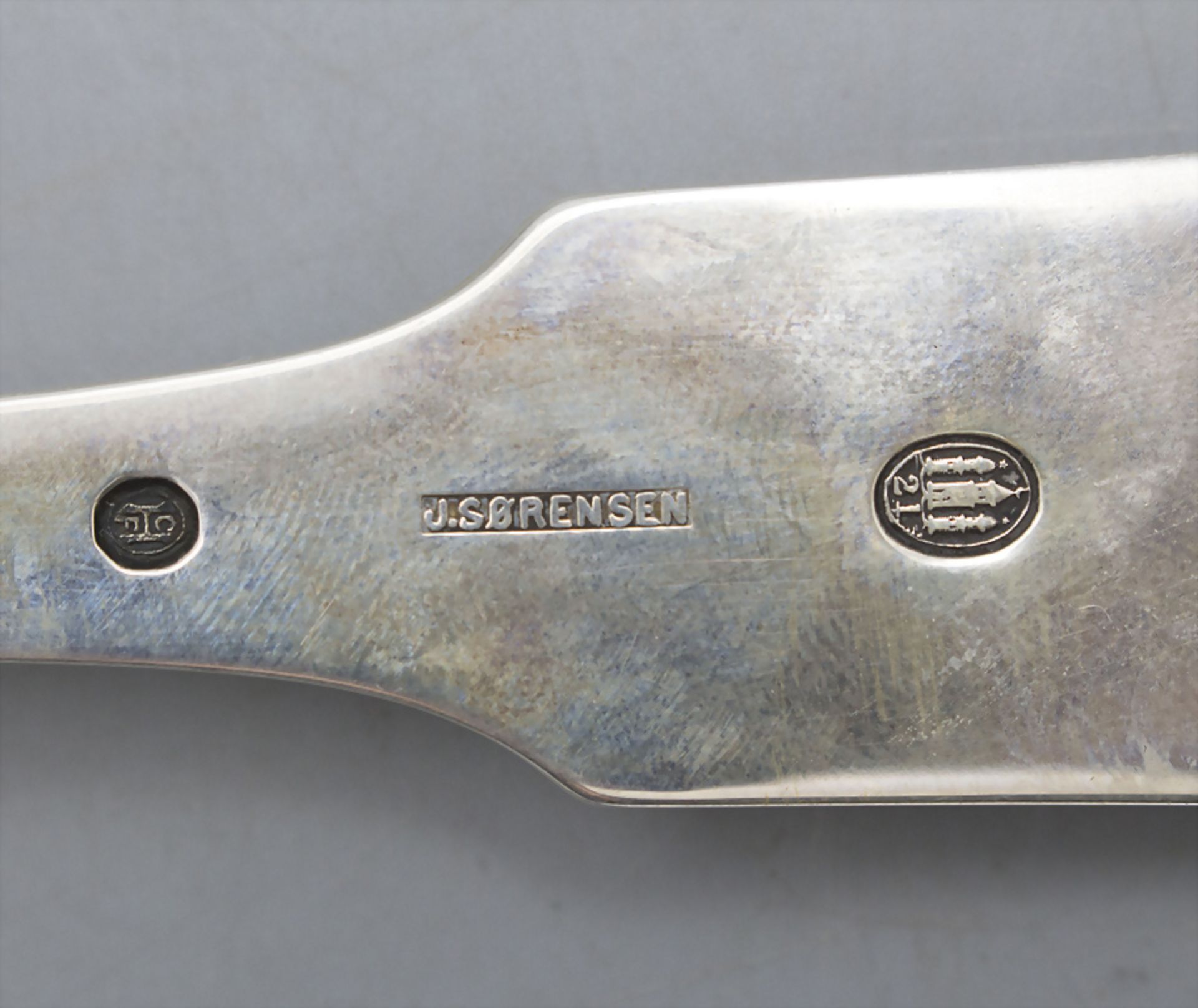 Großer Löffel / A large silver spoon, J. Sörensen, Kopenhagen, 1921 - Bild 3 aus 3