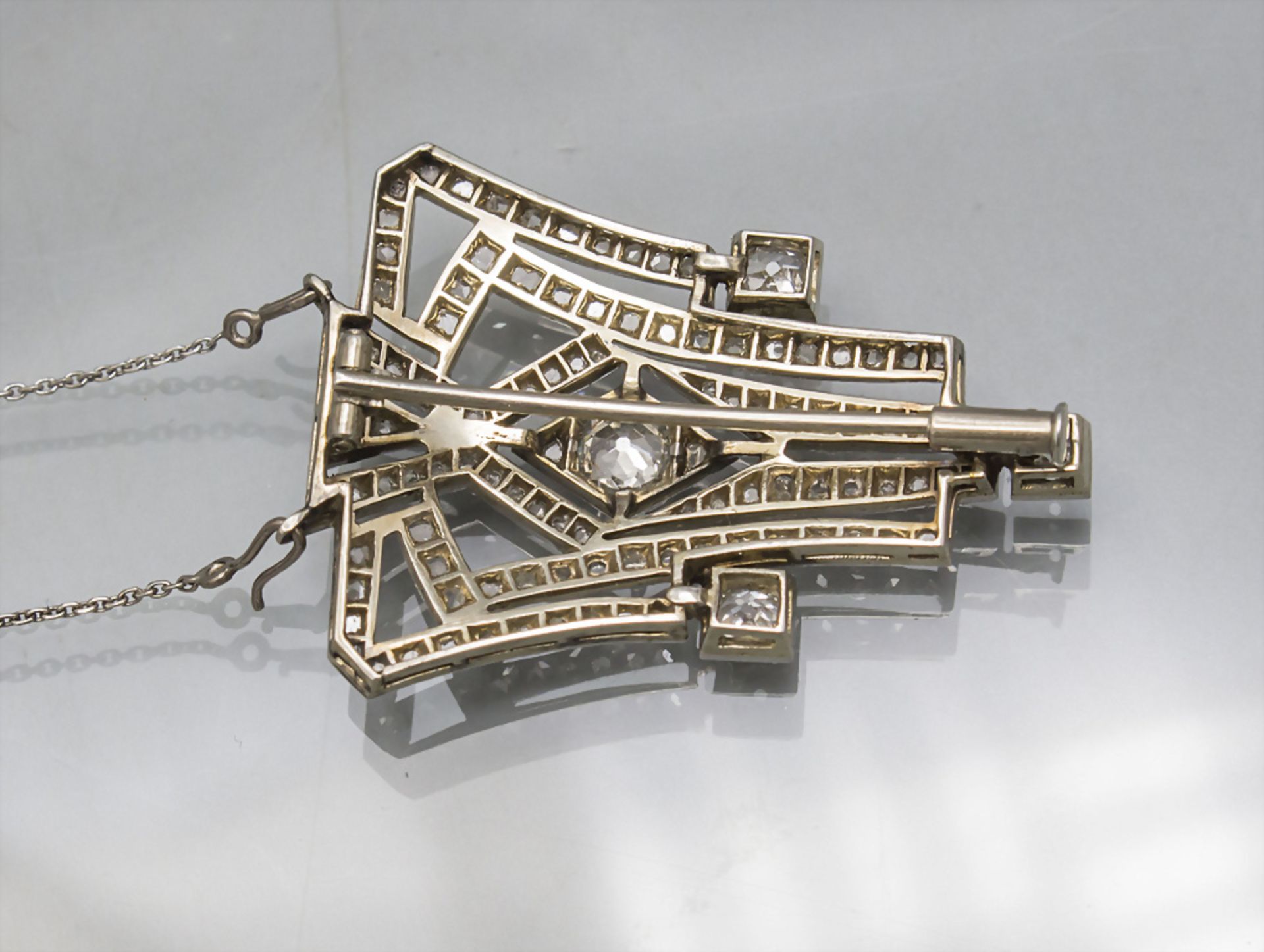 Art Déco Anhänger und/oder Brosche / A 18 ct platinum gold pendant and/or brooch, Frankreich, ... - Image 4 of 5