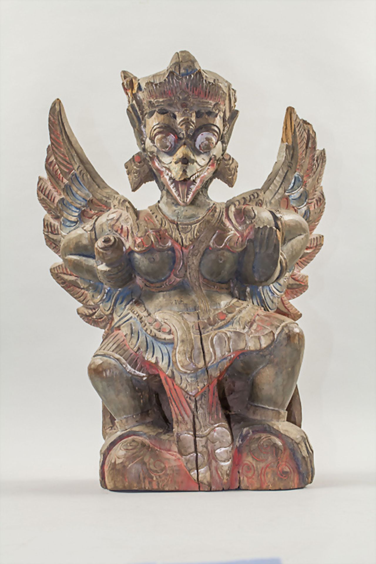 Holzskulptur Garuda / A wooden sculpture, Thailand / Indonsien