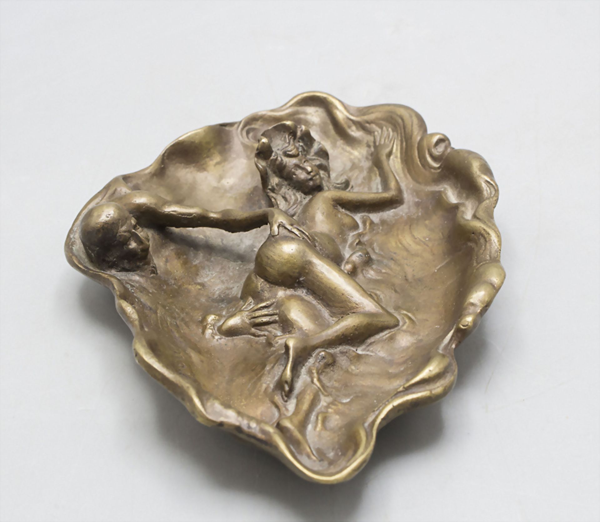 Erotische Jugendstil Bronzeschale / An erotic Art Nouveau vide poche, M. Renou, Frankreich, um 1900 - Bild 2 aus 4