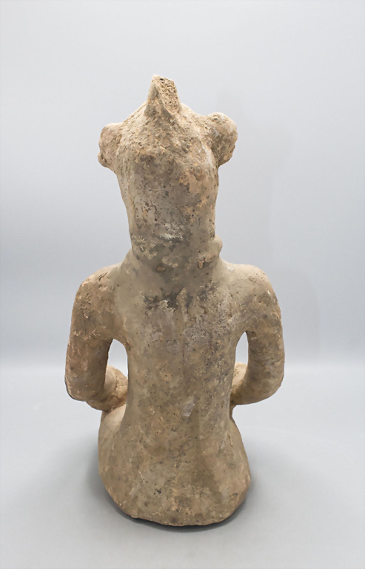 Knieende Terracotta Skulptur vom Stamm der Bankoni, Mali, wohl 19. Jh. - Bild 3 aus 5
