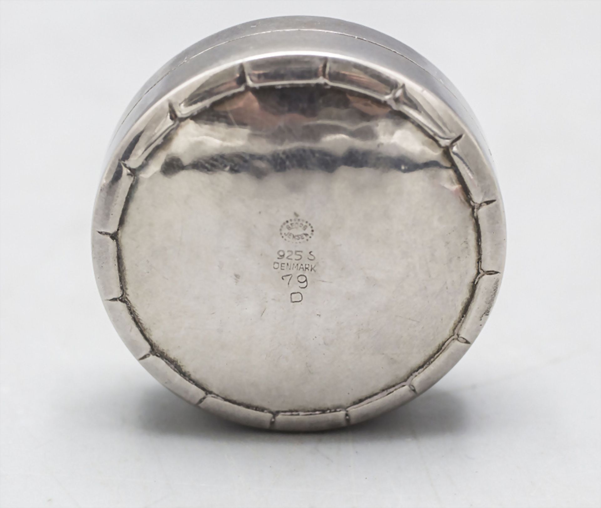 Pillendose Nr. 79 / A silver pill box No. 79, Georg Jensen, Copenhagen, nach 1945 - Image 2 of 4