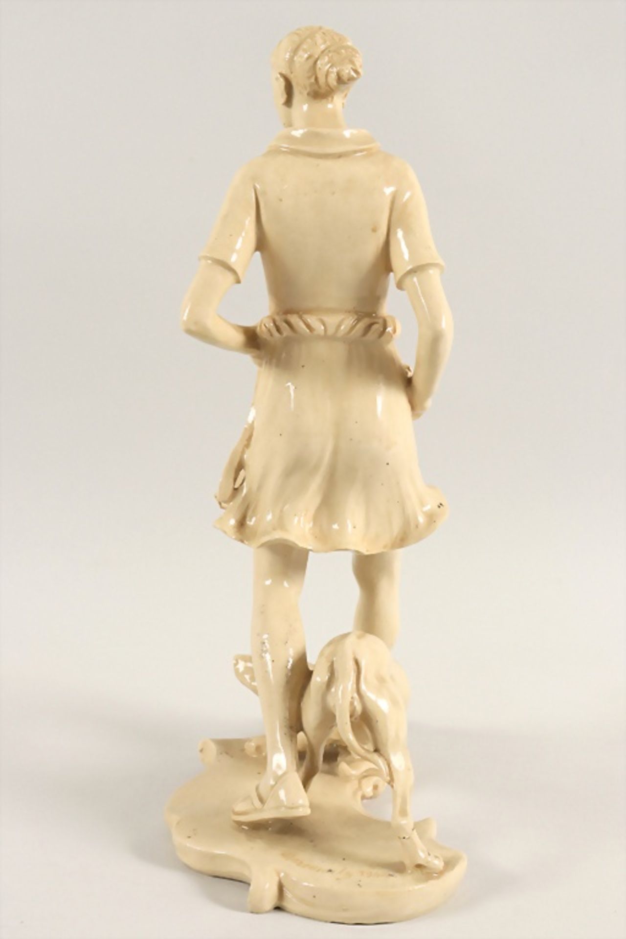 Art Déco Steinzeug Figur 'Diana' / An Art Deco stone ware figure 'Diana', 1946 - Image 4 of 8