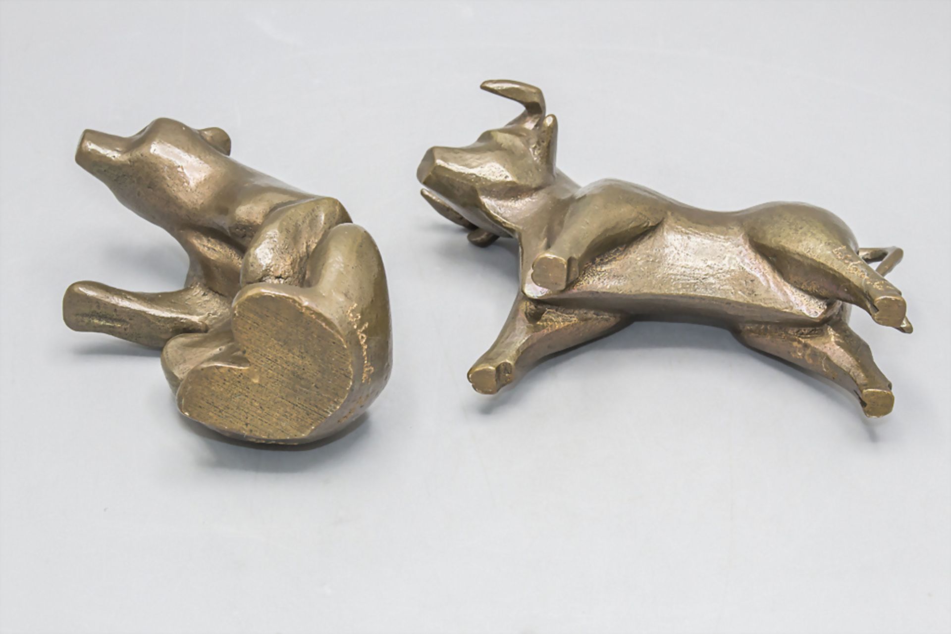 Wolfgang LAMCHÉ (*1947 in Hamm/ Westfalen), 'Bulle und Bär' / A bronze 'Bull and bear', 2000 - Image 5 of 9