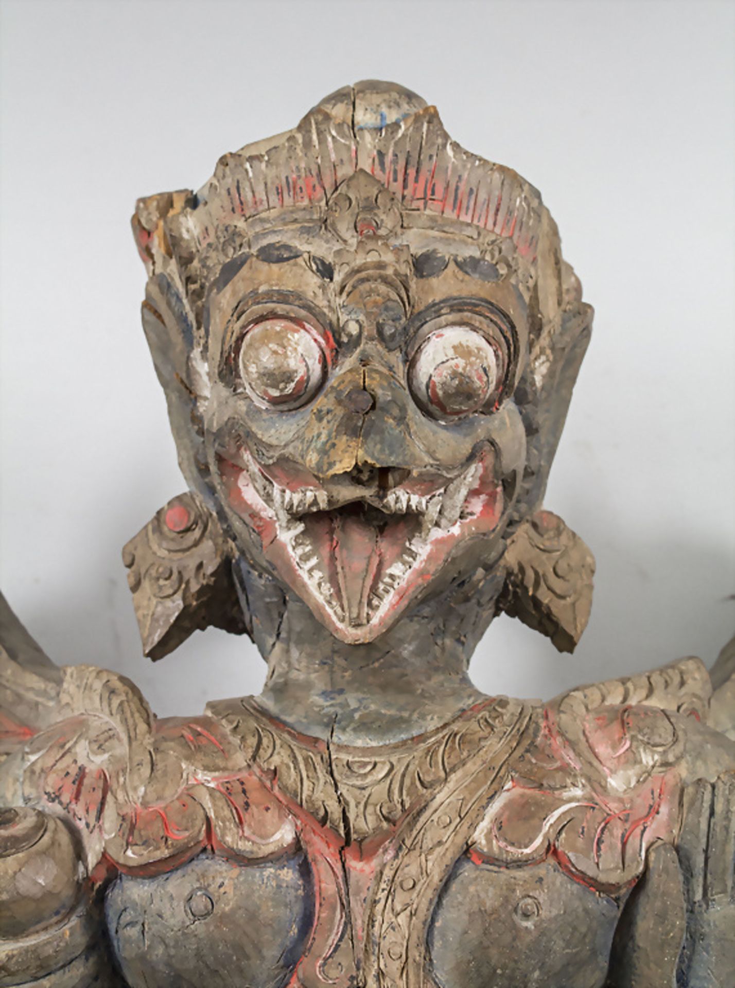 Holzskulptur Garuda / A wooden sculpture, Thailand / Indonsien - Bild 3 aus 7