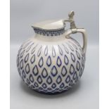 Jugendstil Steinzeug Schenkkrug / An Art Nouveau stoneware jug, Richard Riemerschmid ...