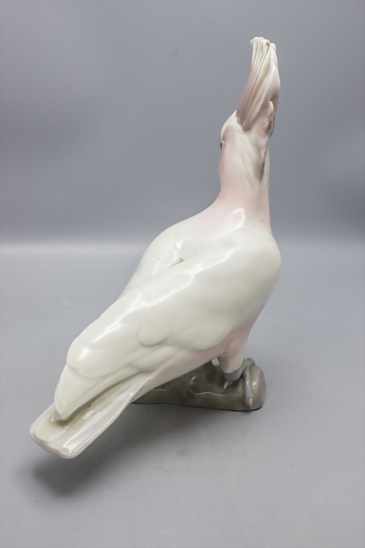 Jugendstil Vogelfigur 'Kakadu' / An Art Nouveau bird figure of a cockatoo, Gebrüder Heubach, ... - Bild 4 aus 7