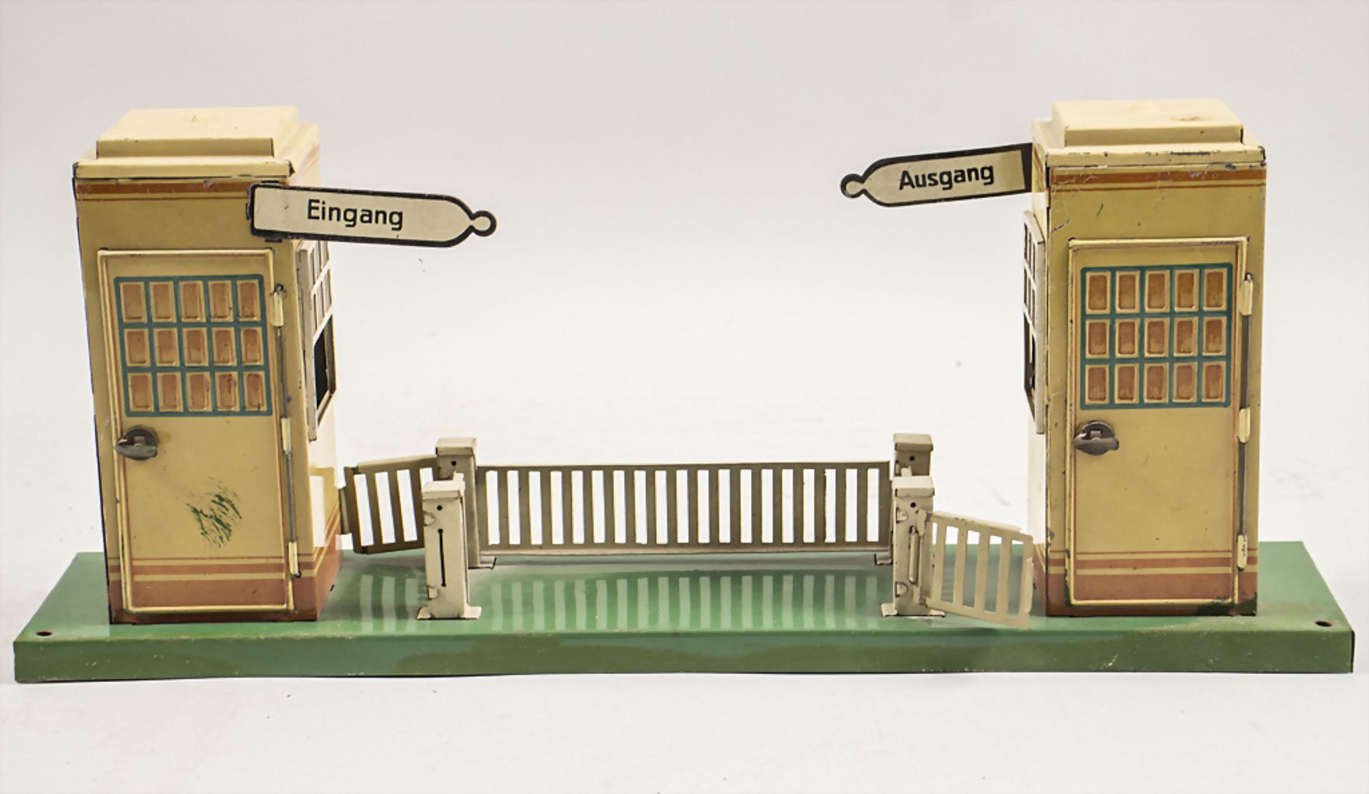 Modelleisenbahn 'Kassenhäuschen', 20. Jh. - Bild 2 aus 10