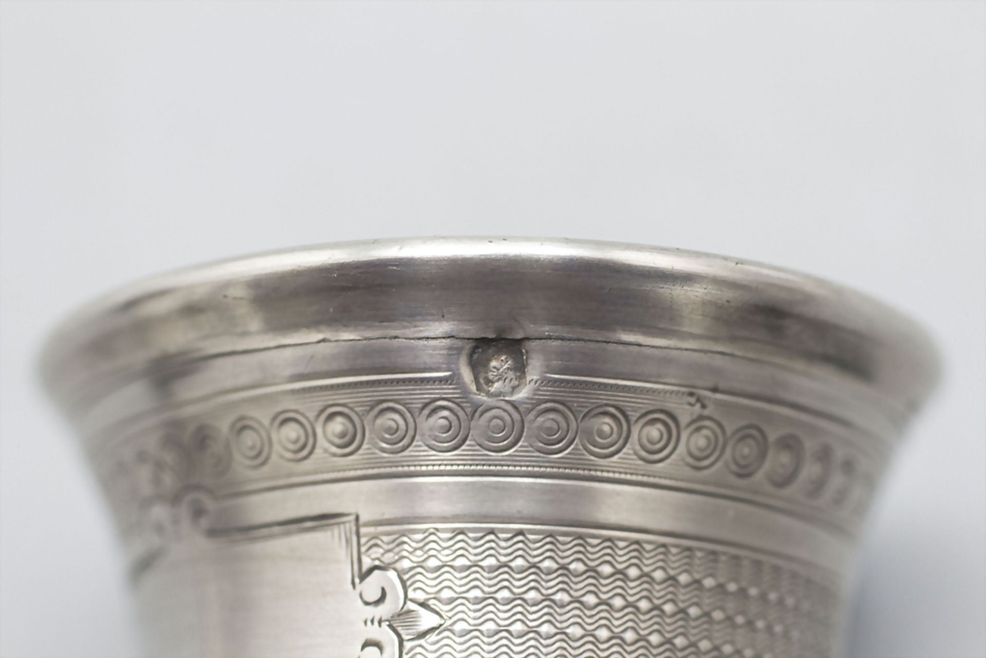 Schnapsbecher / A silver liquor cup, Frankreich, 2. Hälfte 19. Jh. - Bild 4 aus 5