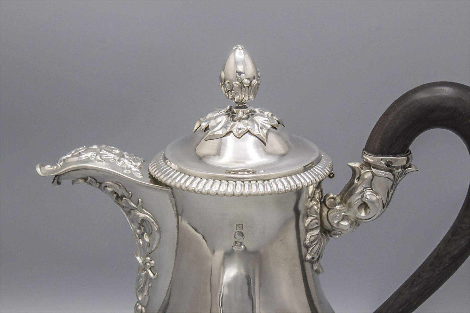 Kaffeekanne / A silver coffee pot, J. Vinckenbosch, Beneden-Maas, 1798-1814 - Image 6 of 9