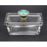 Glasdose mit Silber-Email-Knauf / A glass bowl with enamelled silver knob, wohl Russland, um 1900
