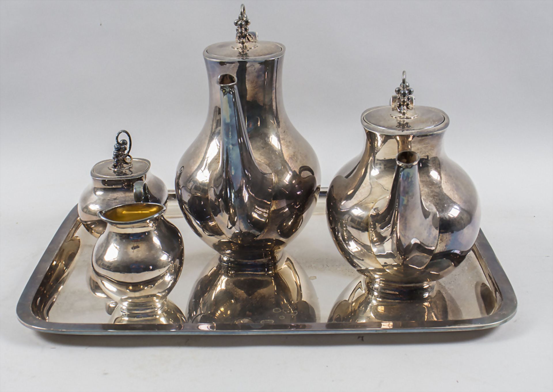 Kaffee- und Teekern / A silver coffee and tea set, Otto Wolter, Schwäbisch Gmünd, 20. Jh. - Bild 6 aus 8