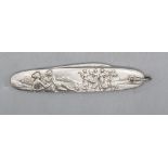 Jugendstil Taschenmesser mit weiblichem Akt / An Art Nouveau pocket knife with a female nude, ...