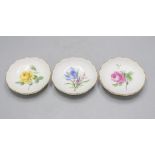 3 Butterschälchen mit Blumendekor / 3 butter dishes with flowers, Meissen, 2. Hälfte 20. Jh.