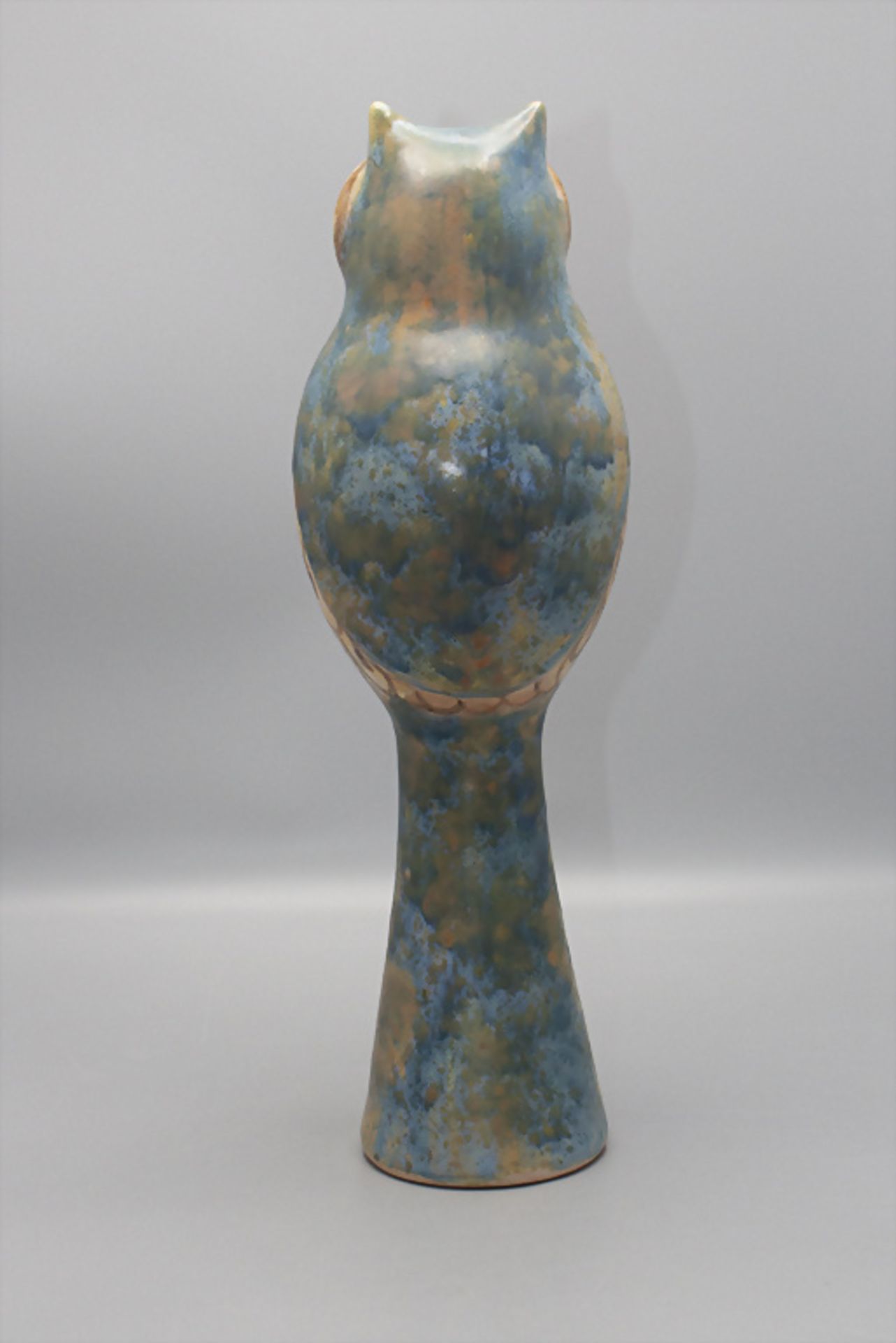 Keramik-Zierobjekt 'Eule' / A ceramic owl, Eva Fritz-Lindner, Karlsruher Majolika - Bild 3 aus 5