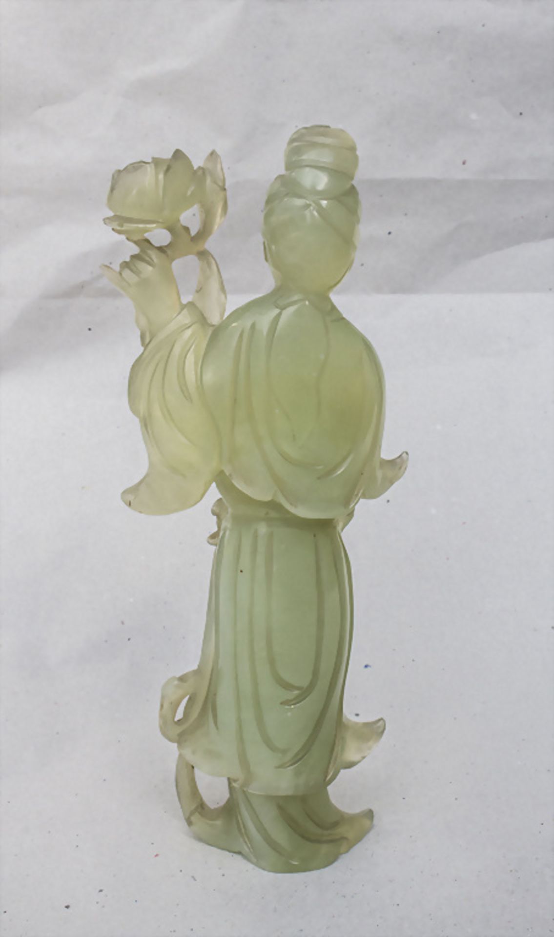 Jadeskulptur / A jade sculpture, Guanyin, China, um 1900 - Bild 3 aus 10
