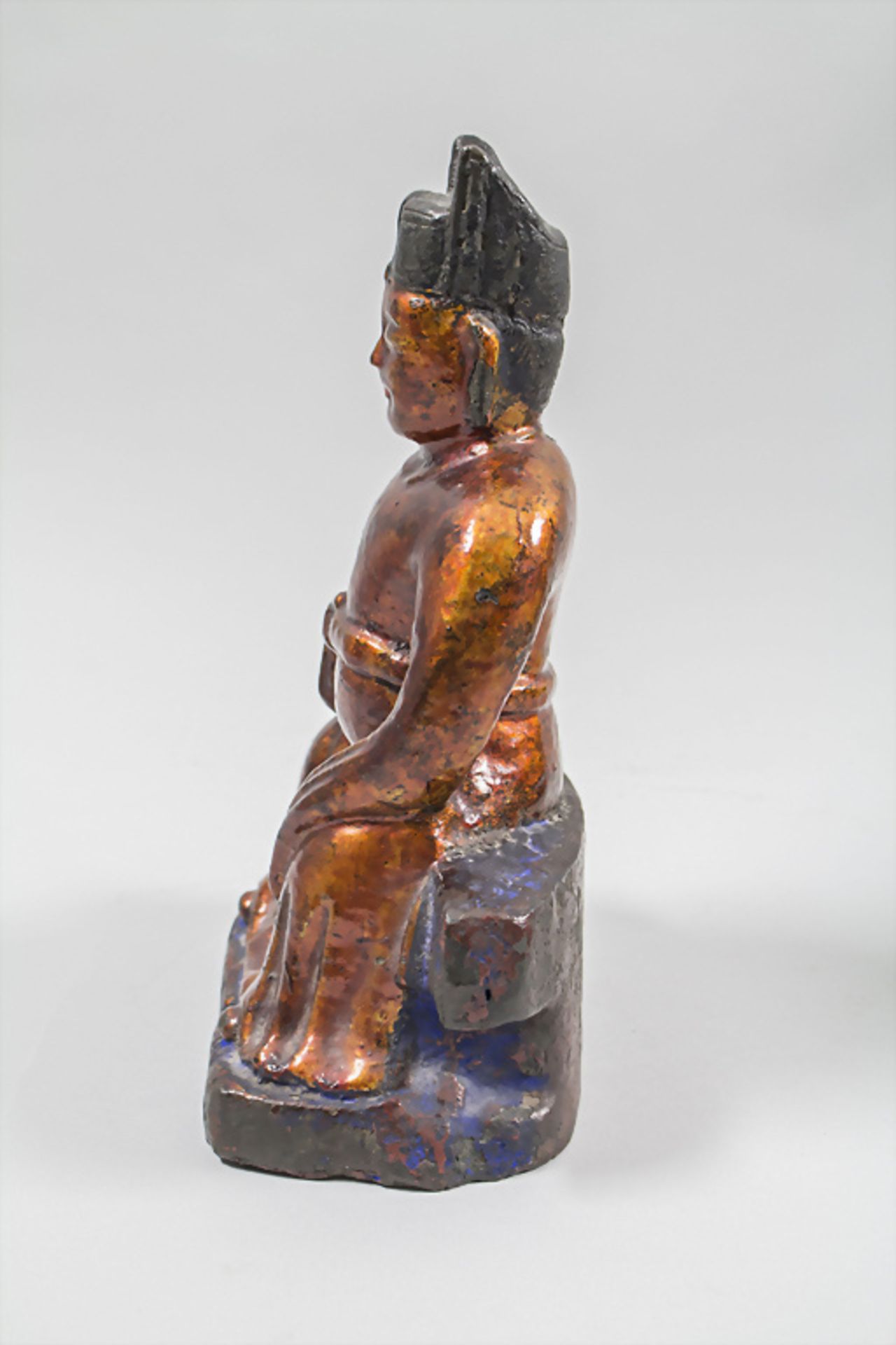 Herrscherfigur / A bronze figure of a sovereign, China, Ming-Dynastie (1368-1644) - Image 2 of 5