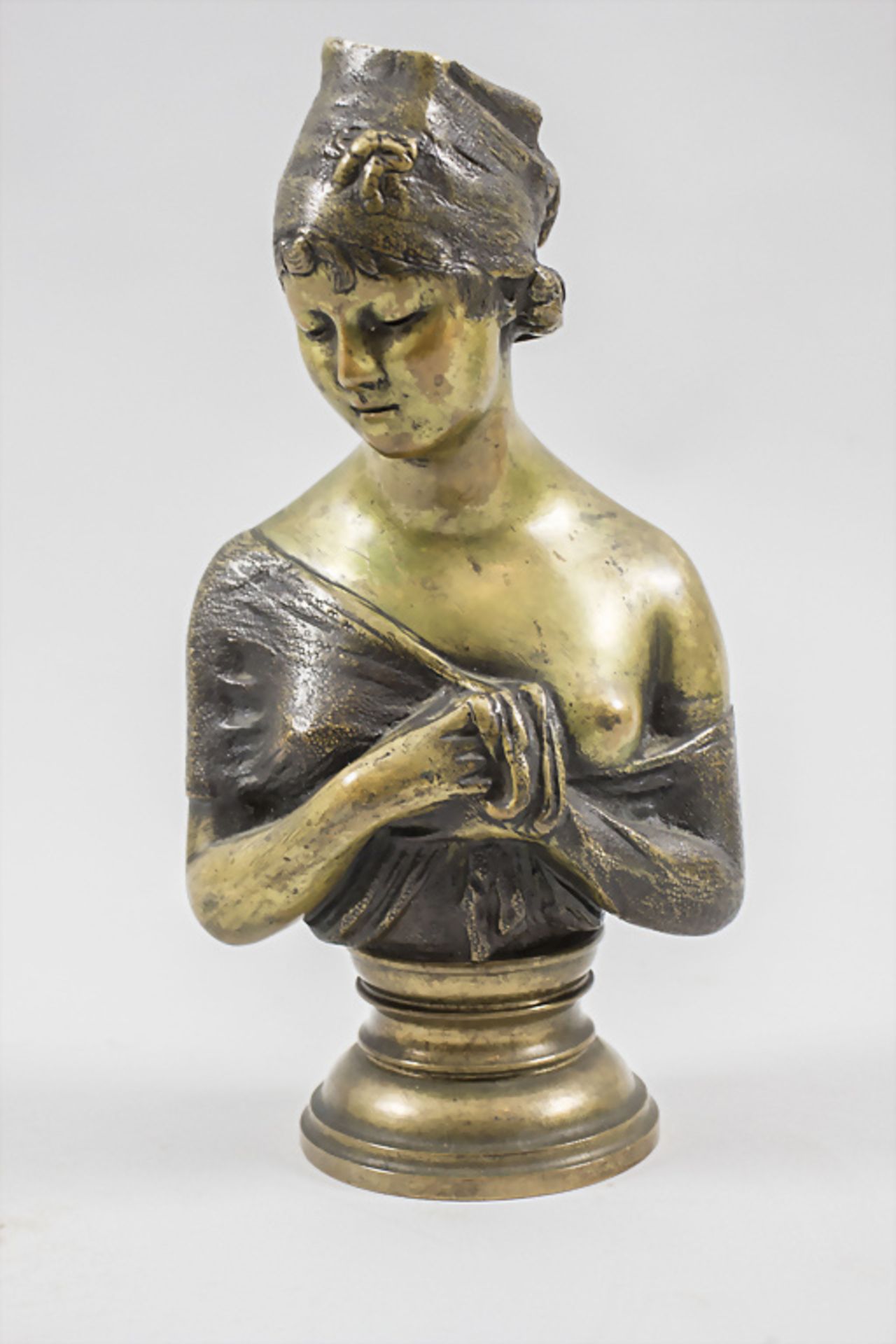 Büste der Madame Juliette Récamier / A terracotta bust of Juliette Recamier, nach Joseph ...