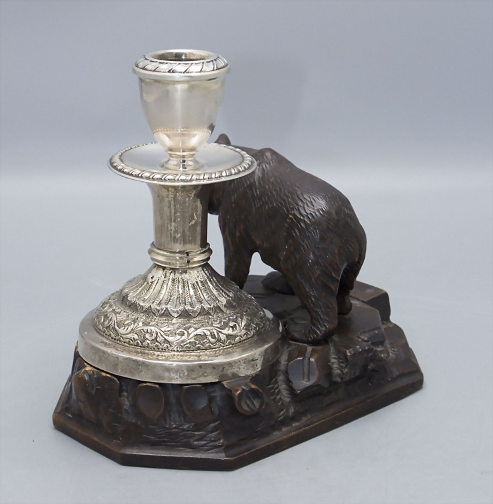 Silberleuchter mit Bär / A silver candleholder with a bear, Russland, um 1900 - Bild 3 aus 5